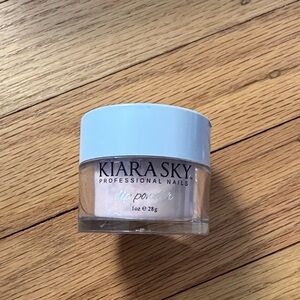 Kiara Sky Dip Powder in Cheeky